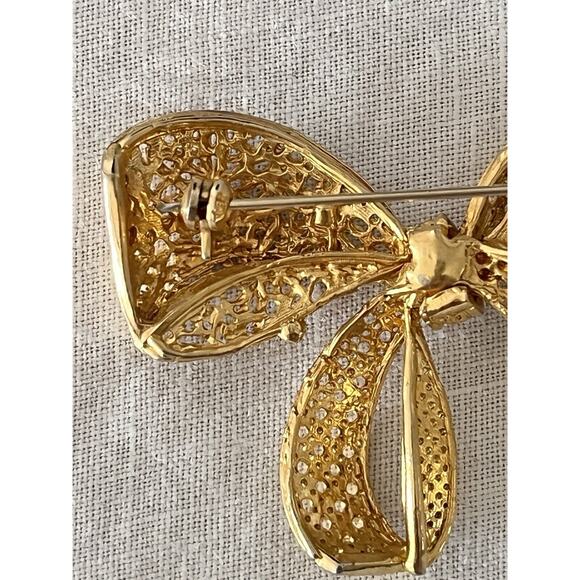 Hanae Mori Brooch Bow Articulating Filigree Pin Gold Tone Rhinestones Signed - Picture 9 of 16